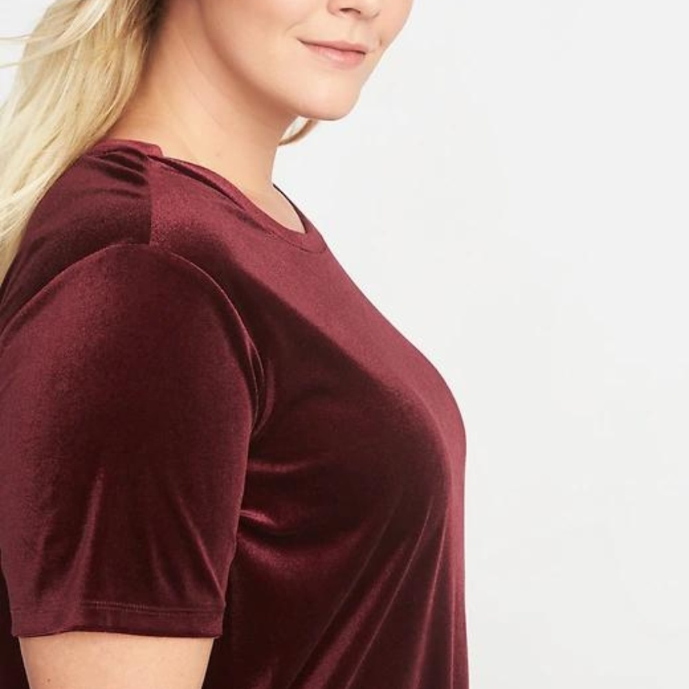 Old Navy Plus-Size Velvet Top New - Picture 3 of 5